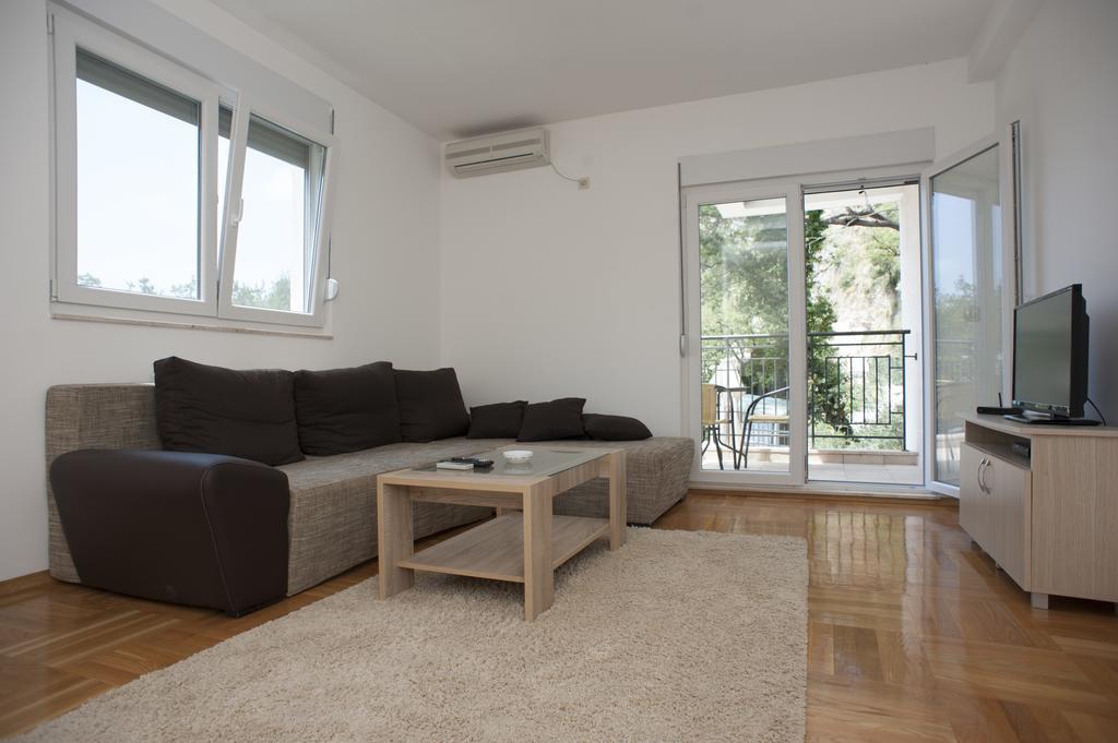 Apartments Villa Simonovic Petrovac Eksteriør billede
