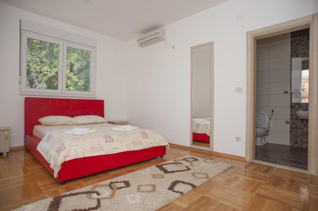 Apartments Villa Simonovic Petrovac Eksteriør billede