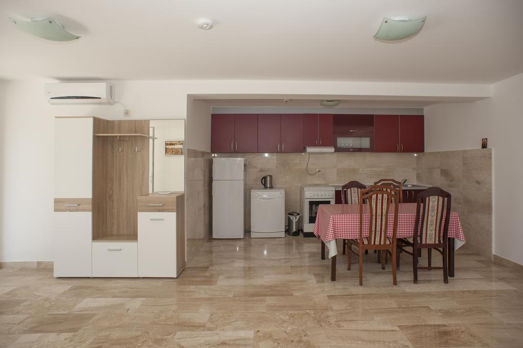 Apartments Villa Simonovic Petrovac Eksteriør billede