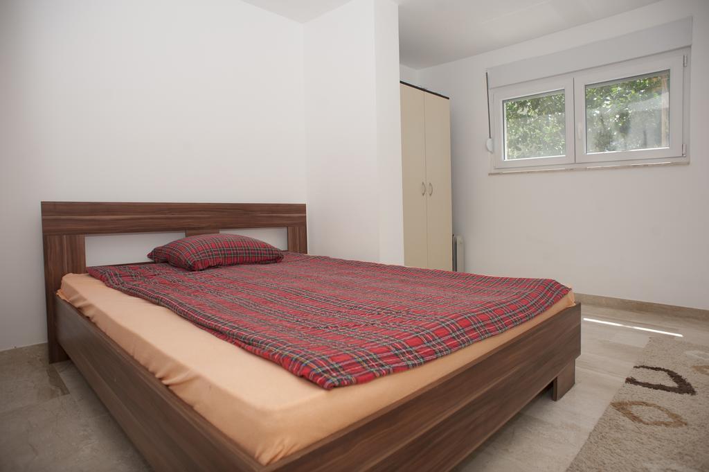 Apartments Villa Simonovic Petrovac Eksteriør billede