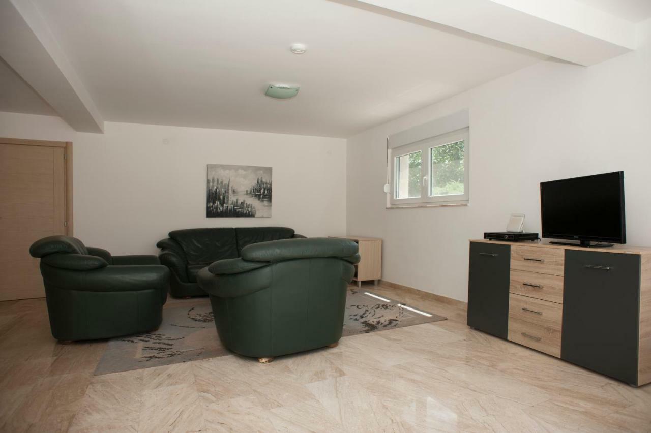 Apartments Villa Simonovic Petrovac Eksteriør billede