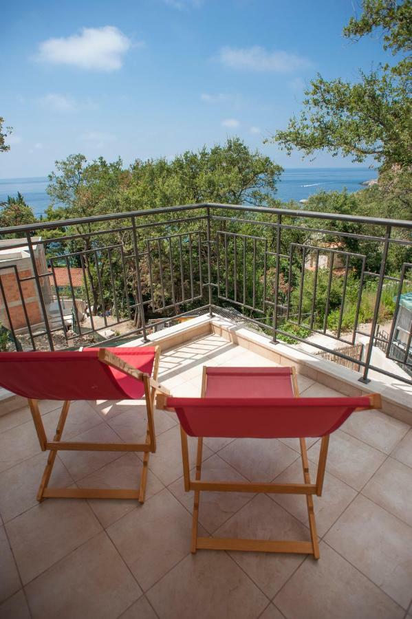 Apartments Villa Simonovic Petrovac Eksteriør billede